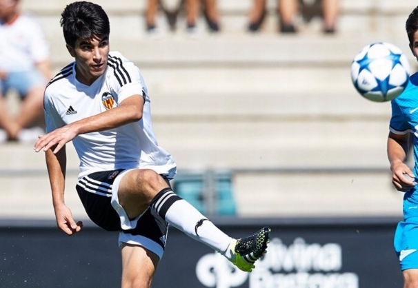 Carlos Soler no puede escaparse 