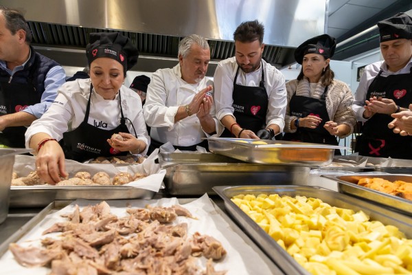 Estrellas Michelin cocinan los menús de Navidad de Alicante Gastronómica Solidaria (FOTOS: Pepe Olivares)