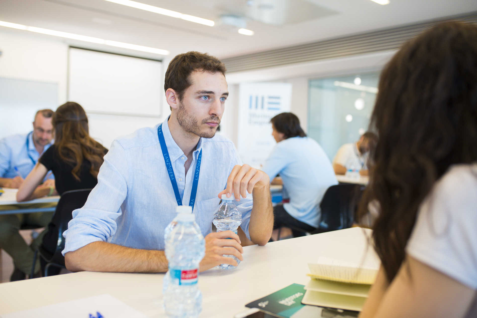 Airhopping, el interrail aéreo, mira más allá de Europa y llegará a Asia y América