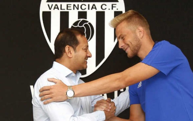 El Valencia hace oficial el fichaje de Uroš Račić