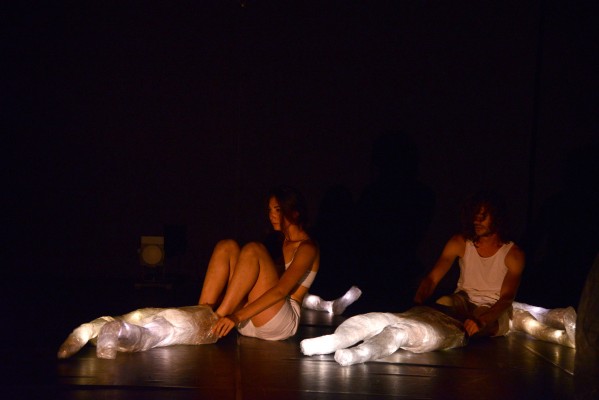 Columpiant la Dansa prolonga la representació de 'Vol II' en Teatro Círculo 