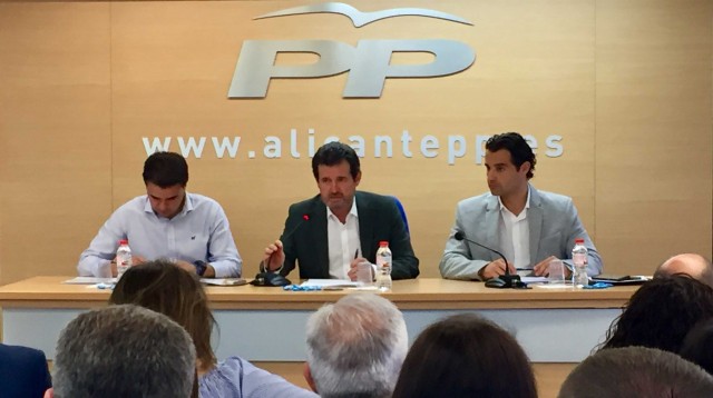 El PP de Alicante aportará 184 compromisarios al congreso que elegirá al sucesor de Mariano Rajoy