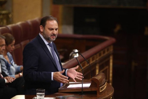Los ministros Ábalos, Batet y Robles renunciarán al escaño para dedicarse en exclusiva al Gobierno