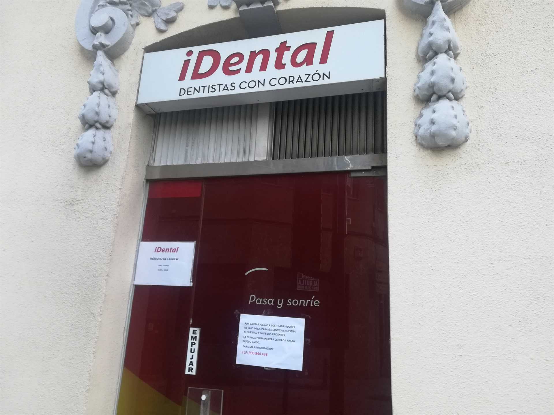 El Colegio de Odontólogos denuncia el abandono de 20.000 pacientes de iDental Valencia
