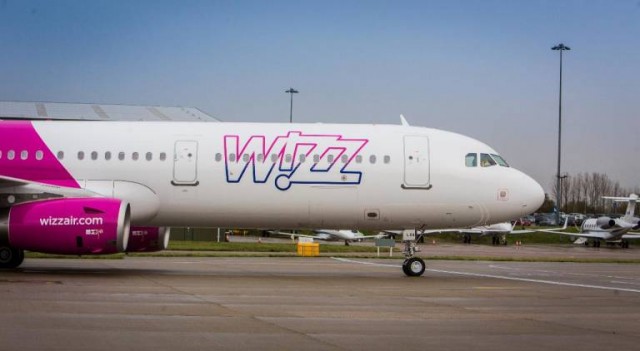 El aeropuerto de València estrena ruta a Viena en aviones de Wizz Air