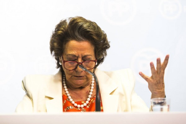 Podemos, Compromís y PSPV estudiarán medidas  legales si Rita Barberá no comparece el lunes en les Corts