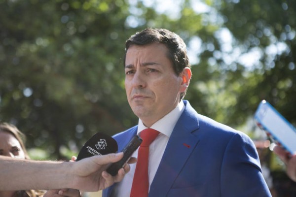 José Luis Bayo pide al PP poder usar la sede de 'Génova' para presentar su candidatura al congreso