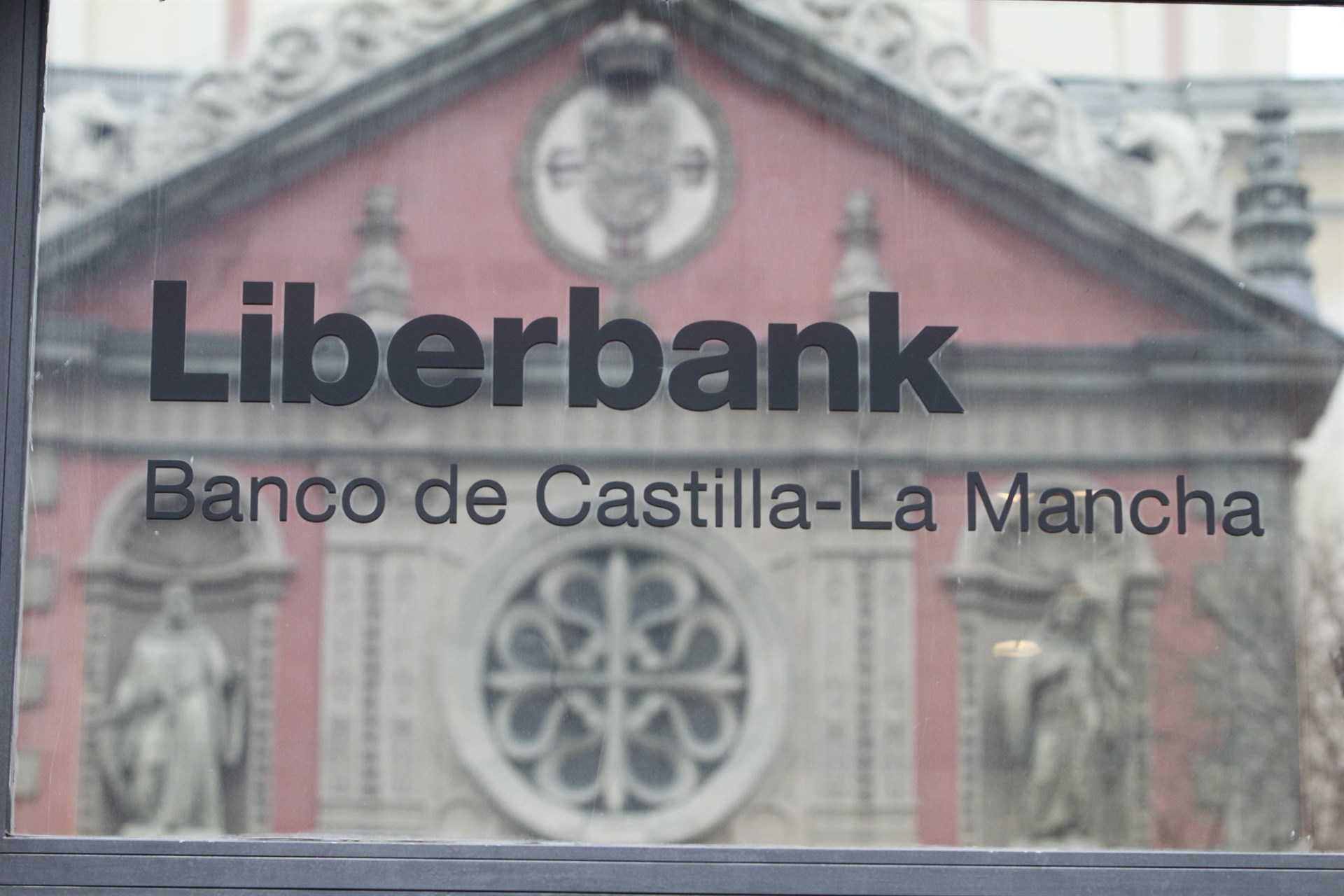 Liberbank asegura superar los requisitos de capital del BCE para este año