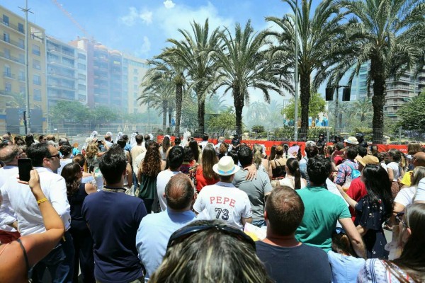 Pirotecnia de Altura debuta en Alicante con un disparo clásico en homenaje a las Damas Infantiles