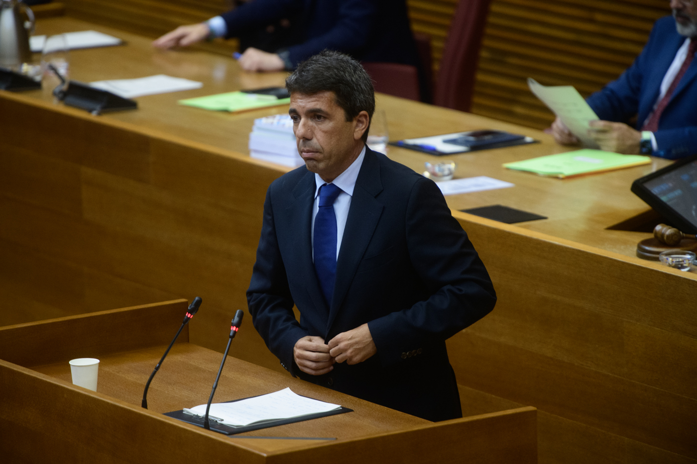 Debate de investidura de Carlos Mazón en Les Corts (Fotos: KIKE TABERNER)