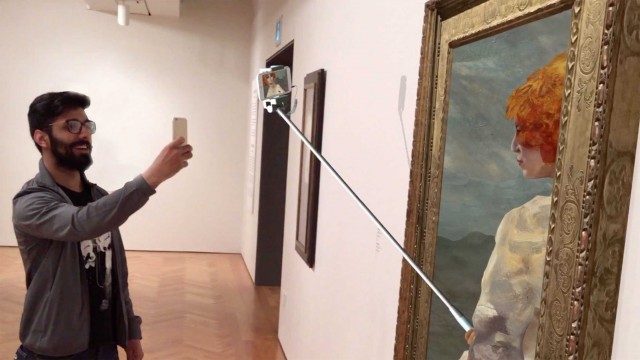 No fa falta fer 'zoom': Las Naves acull una mostra d'art amb realitat augmentada