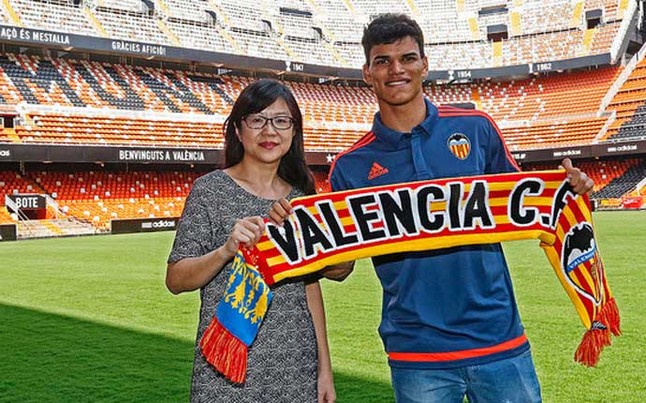 El Valencia CF tiene la opción de comprar a Danilo por 14,7 millones