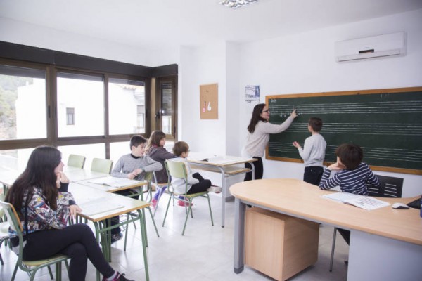 Bankia y FSMCV destinan 300.000 euros en becas para alumnos de las sociedades musicales 