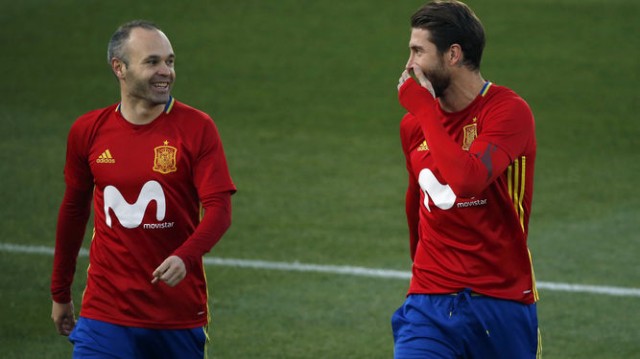 España ya está en Kazán, donde jugará el miércoles contra Irán
