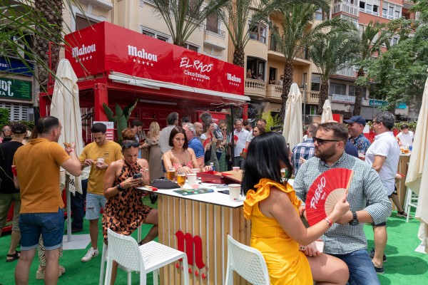Mascletà del 18 de junio de 2023 a cargo de Coeters Dragon (Fotos: PEPE OLIVARES)
