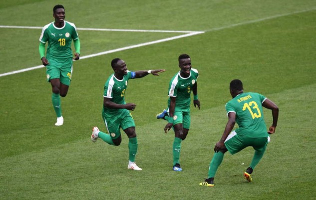 Senegal se impone a Polonia por 1-2 y rompe los pronósticos del grupo