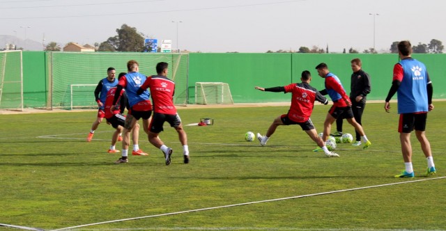 Eldin Hadzic no supera problemas físicos y es baja ante el Oviedo
