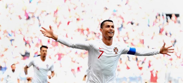  Portugal vence con gol de Ronaldo y Marruecos, primera eliminada