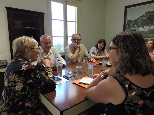 Ana Barceló subraya su compromiso de acelerar la reversión del Hospital de Dénia