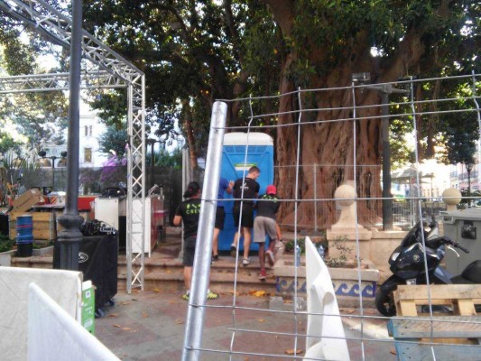 Los hosteleros piden controles por la seguridad en los veladores antes de retirar permisos