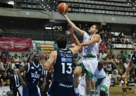 Tau Castelló organiza el primer casting digital para contratar dos jugadores