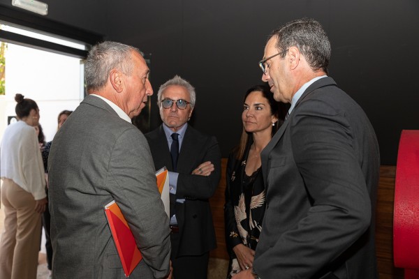 Joan Baldoví en la Cámara Business Club (fotos PEPE OLIVARES)
