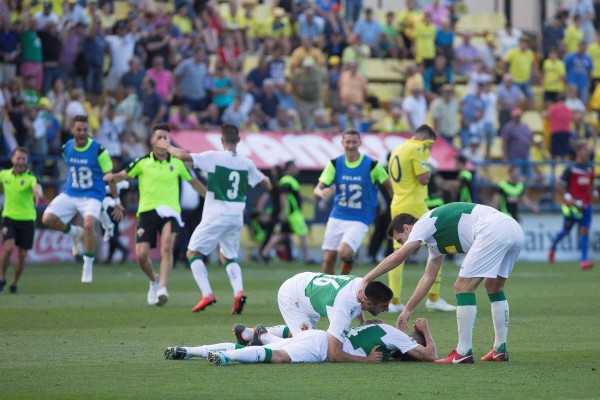 El Elche asciende a Segunda División A