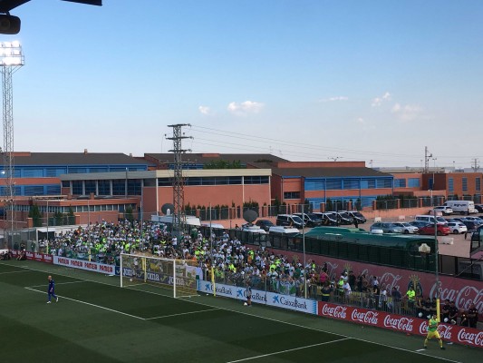Un aficionado del Elche pierde la vida en un accidente de tráfico cuando viajaba a Villarreal 