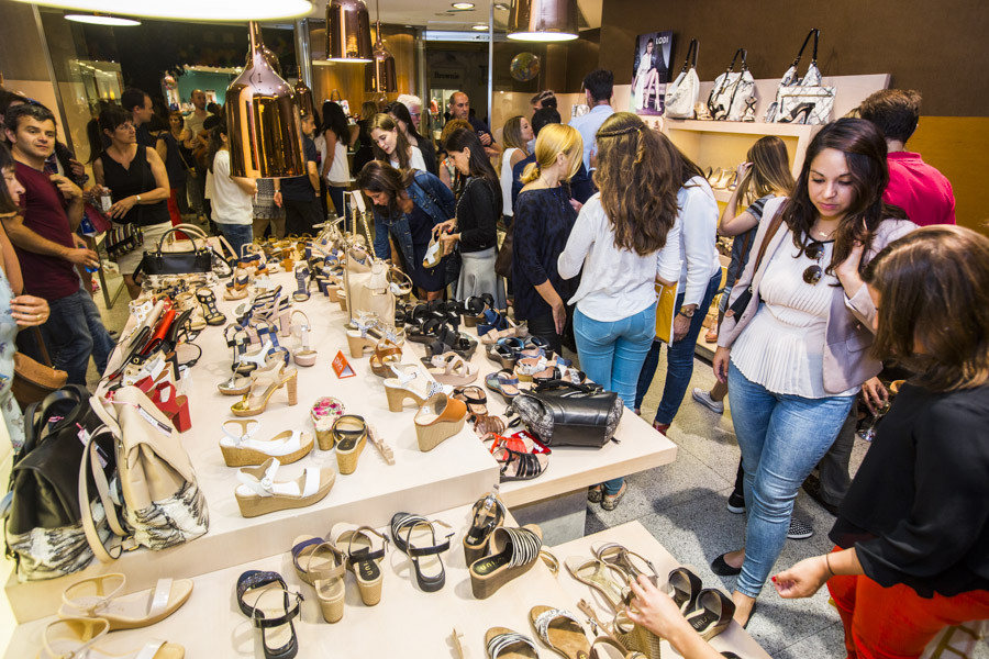 La apertura en domingo ya se extiende a 50 municipios valencianos