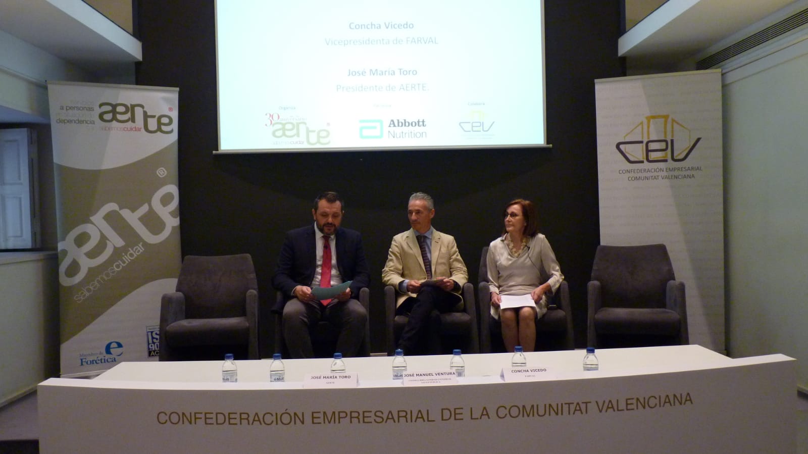 Farmacéuticos critican el 