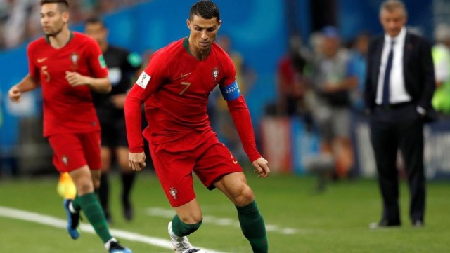 Irán empata de penalti por el VAR y deja a Portugal segundo
