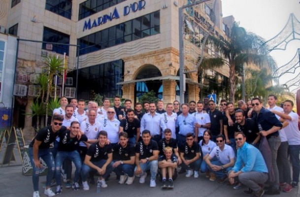 El CD Castellón celebra su ascenso en Marina D'Or, que será su ciudad deportiva la próxima temporada