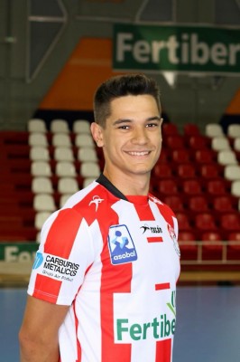 Óscar García ficha por el primer equipo del Fertiberia