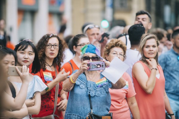 La revolución hetero que los homosexuales nos regalaron (hombres copiloto, mujeres liberadas y estimulación anal)