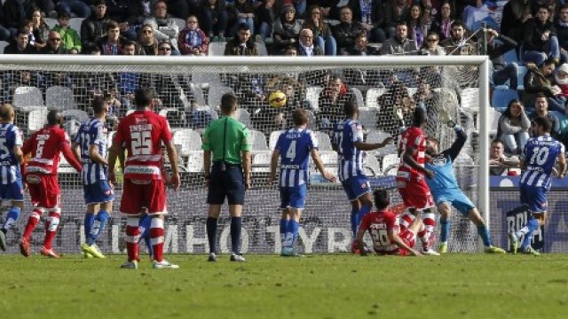 El Granada estrena técnico ante el 'rey del empate' que no ha ganado en 2016
