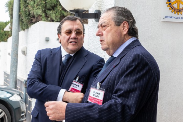 Pleno de AVE con López Miras en Alicante (Fotos: PEPE OLIVARES)