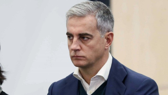 Ricardo Costa se convierte en el epicentro de un efecto dominó contra el PP