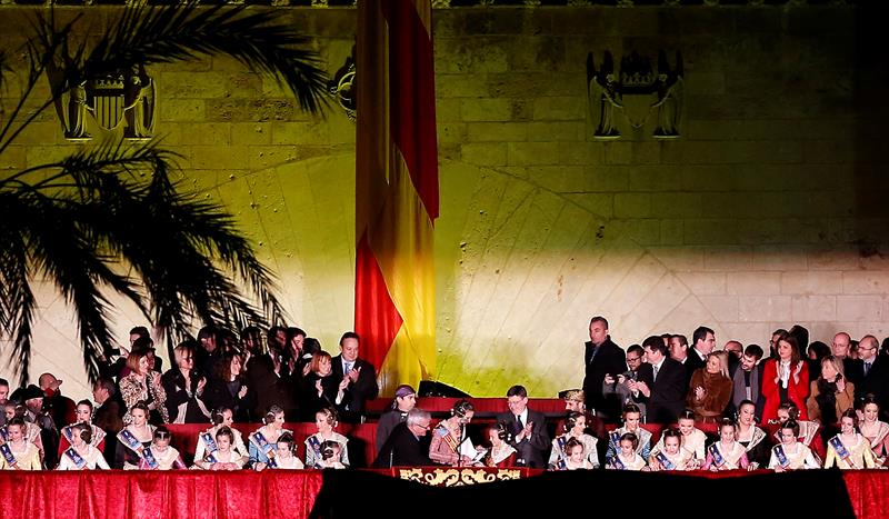 Multitudinaria Crida para dar inicio a las Fallas 2016