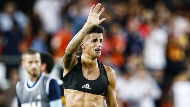 Cancelo se despide tras afirmar que en Valencia creció como jugador y persona
