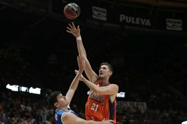 Valencia Basket hace oficial la salida de Tibor Pleiss