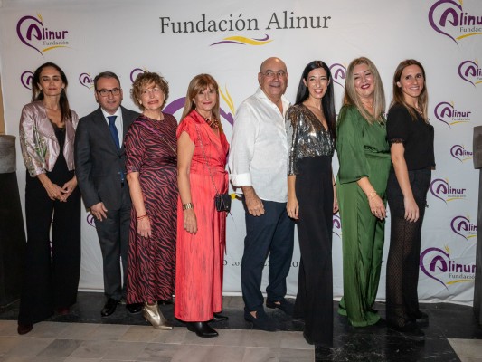 Presentación del 'Bolso solidadio' de Alinur (FOTOS: Pepe Olivares)