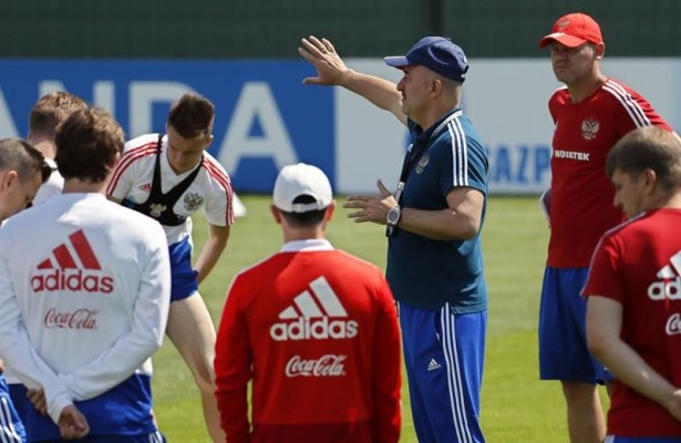 Rusia recupera a todos sus jugadores antes de enfrentarse a España

