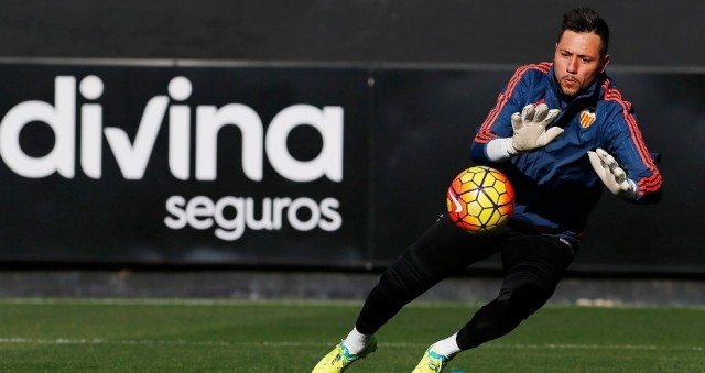 Alves y Vezo casi llegan a las manos en el entrenamiento