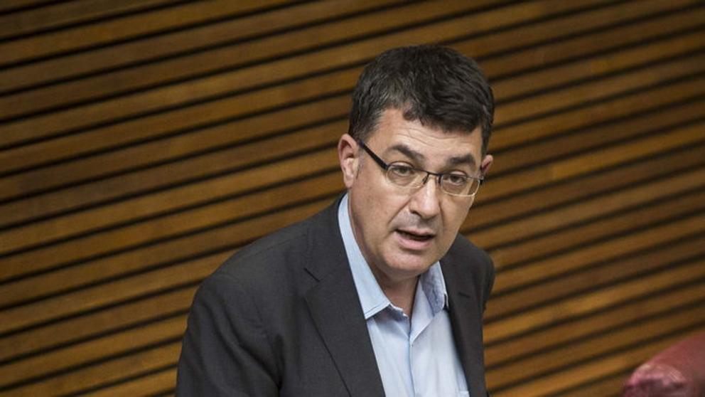 Les Corts esperarán a un informe jurídico para valorar medidas contra Barberá