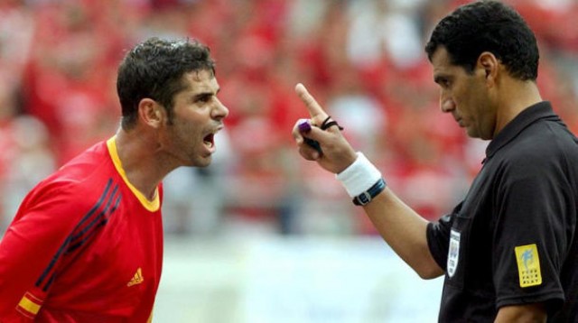 El triunfo que le falta a España: ganar al anfitrión