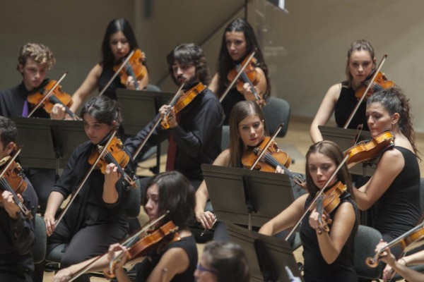 La Joven Banda Sinfónica conmemora el 50º aniversario de la FSMCV en La Nit de Berklee