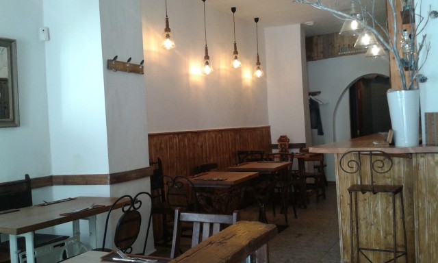 Steki, fusión greco-mexicana en el Casco Antiguo