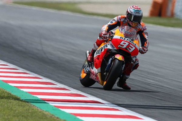 Márquez conquista la pole en el territorio Yamaha de Assen