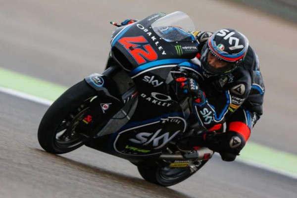 Bagnaia se hace con la pole en Moto2