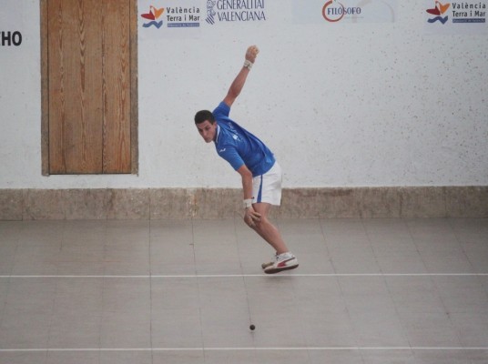 Ian, Moro y Miravalles líderes de la Liga Profesional de Raspall